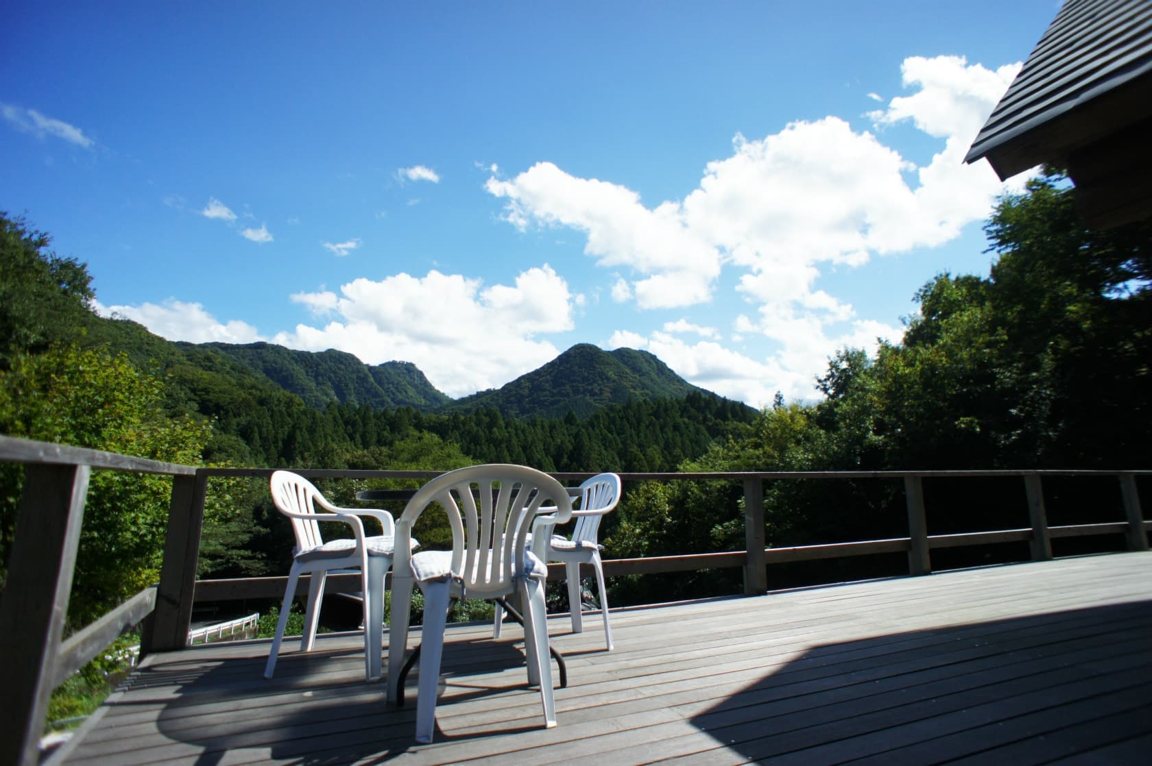 Cafe'　遊森歩 (カフェ　ユーモア)