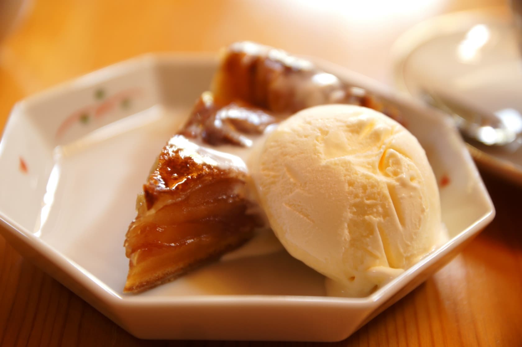 Cafe’　遊森歩　（カフェ ユーモア）